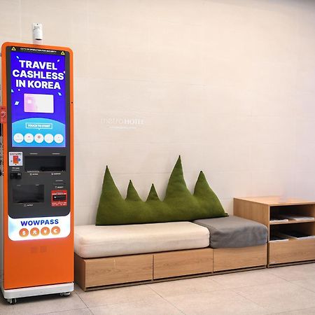 Metro Hotel Myeongdong Szöul Kültér fotó