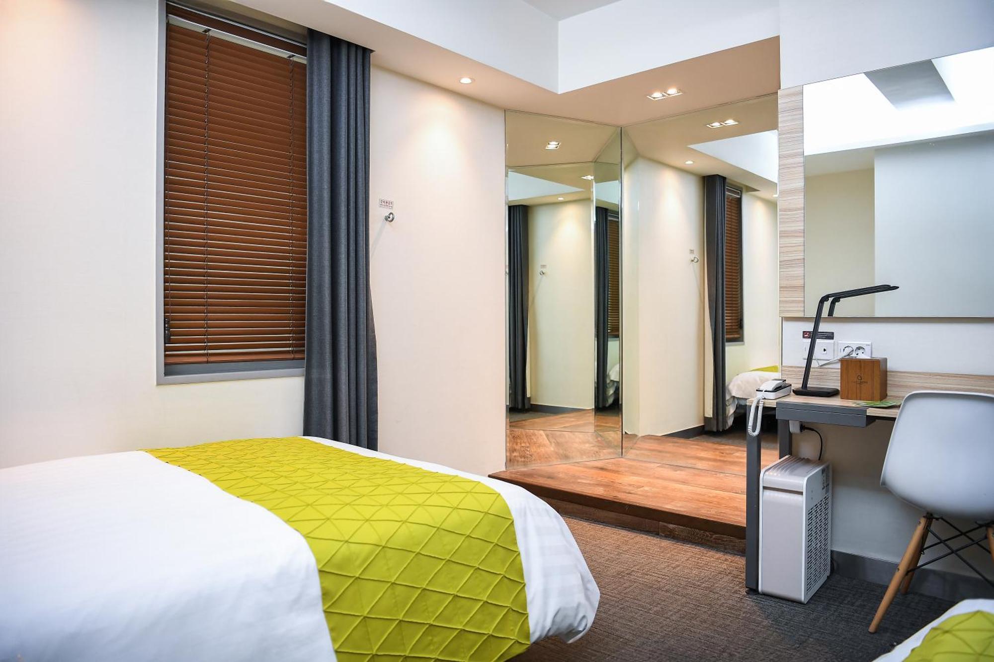 Metro Hotel Myeongdong Szöul Kültér fotó
