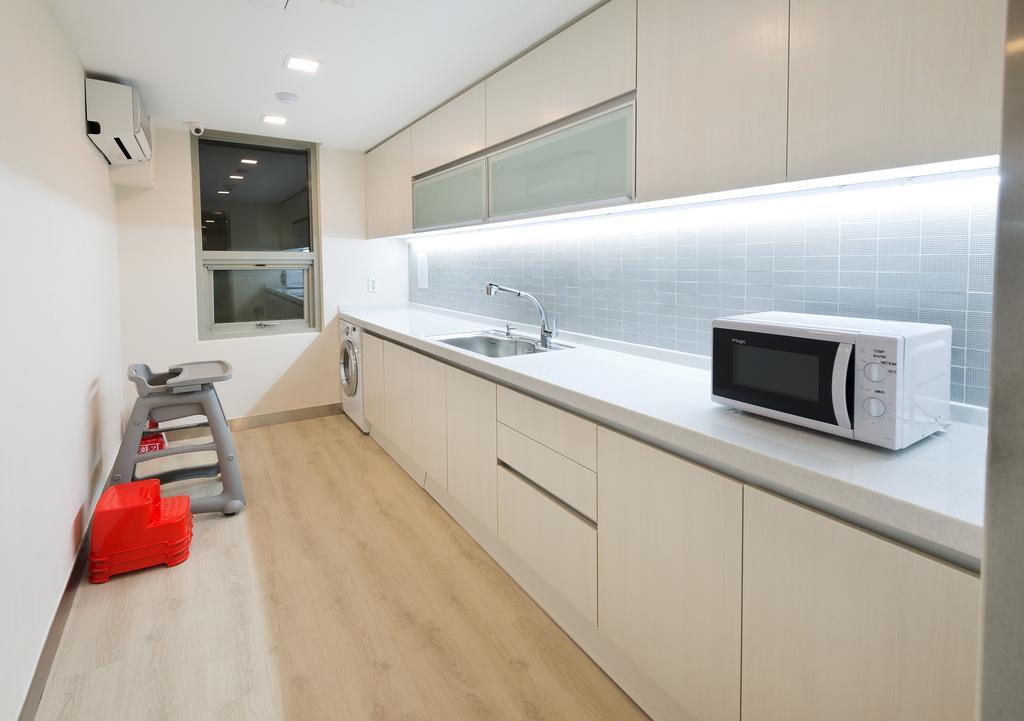 Metro Hotel Myeongdong Szöul Kültér fotó